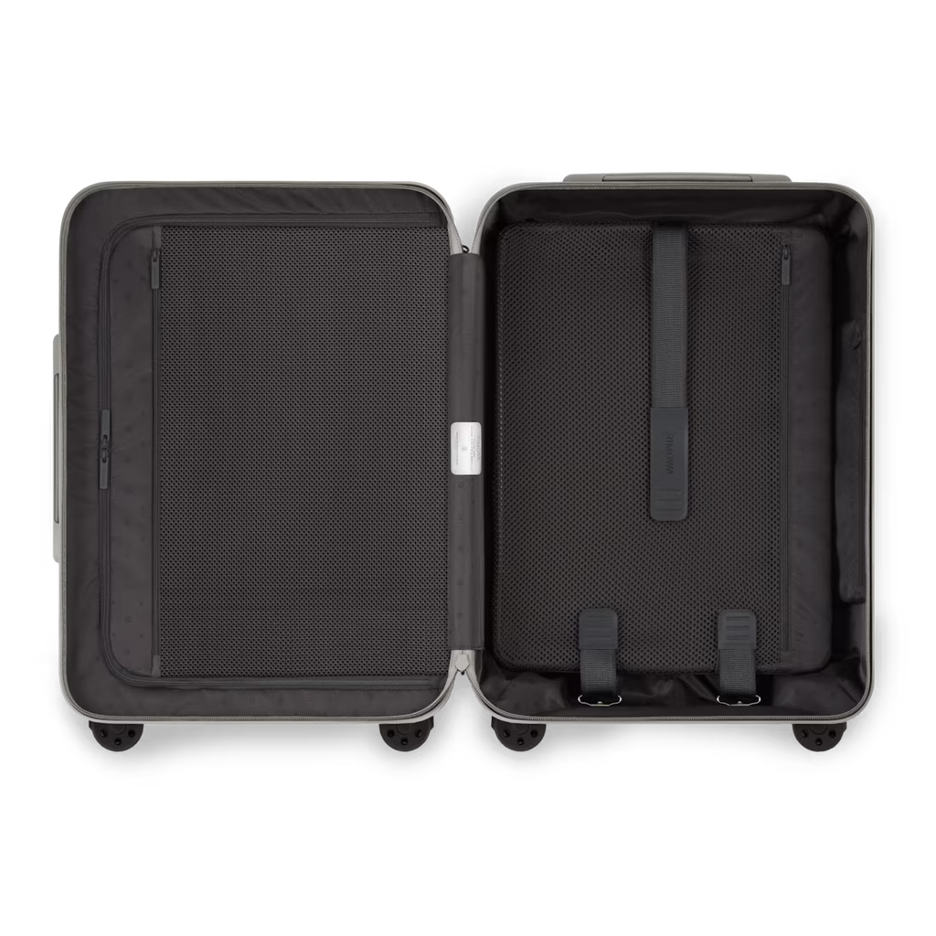 RIMOWA Essential Cabin Grey