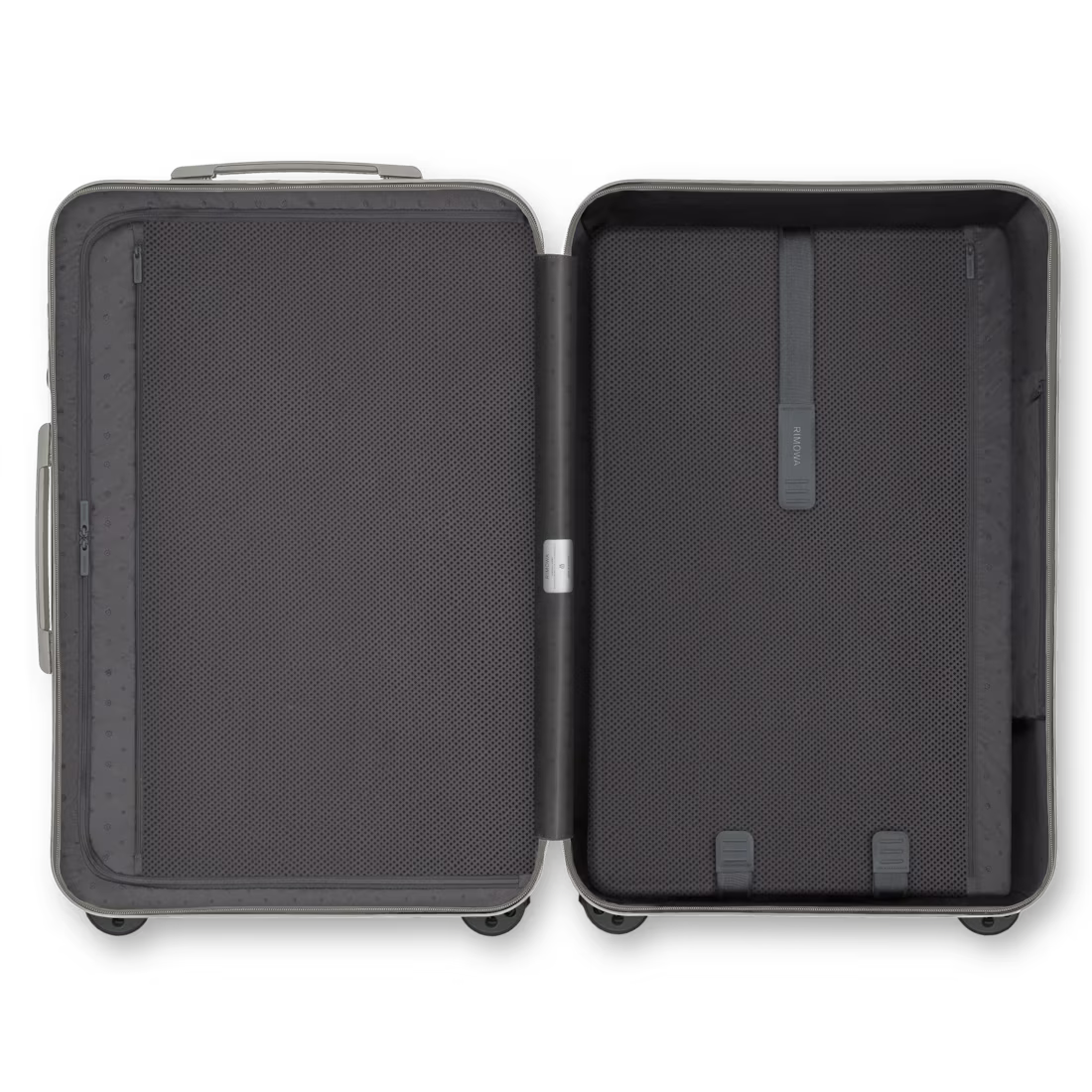 RIMOWA Essential Check-In M Grey