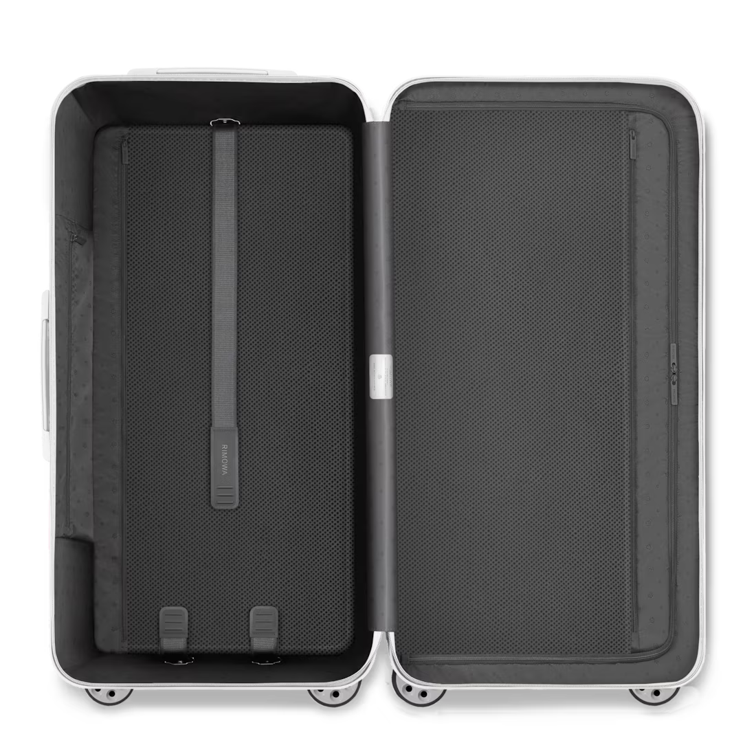 RIMOWA Essential Trunk White